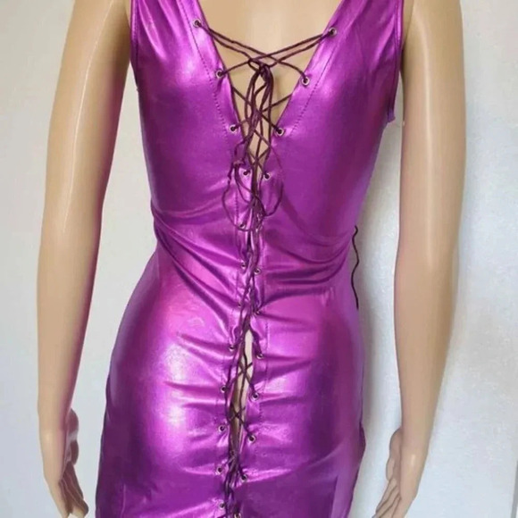 Slinky Purple Party Dress - Picture 4 of 4